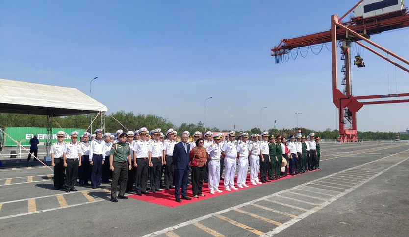 Chuyến thăm hữu nghị của tàu huấn luyện Hải quân Indonesia Kri Bima Suci tới TP. Hồ Chí Minh- Ảnh 11.