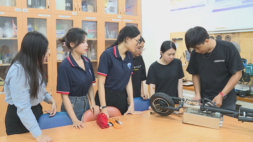 Nghị quyết 57 tạo động lực cho sinh viên dám nghĩ, dám làm, dám khởi nghiệp  - Ảnh 1.