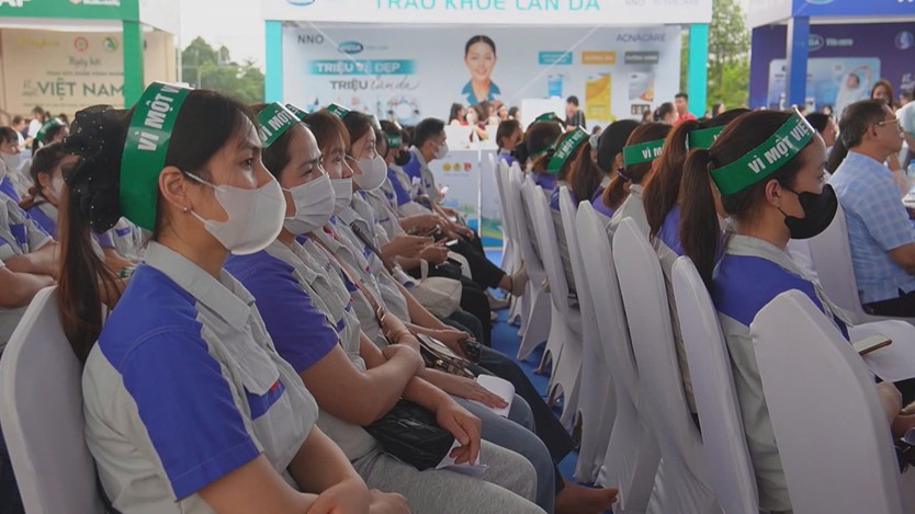 Hơn 3.000 công nhân tham gia Ngày hội trao sức khỏe tại Bắc Ninh - Ảnh 4.