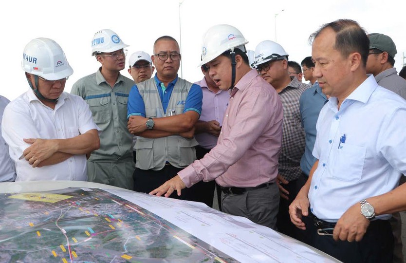 Đồng Nai và TP. Hồ Chí Minh thống nhất hướng 2 tuyến metro đến sân bay Long Thành - Ảnh 1.