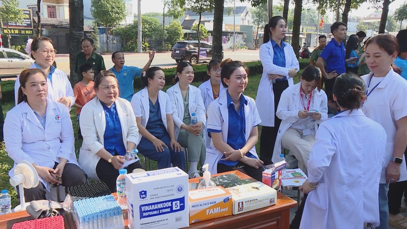Đa dạng các hoạt động chăm lo người lao động dịp Tháng Công nhân - Ảnh 3.