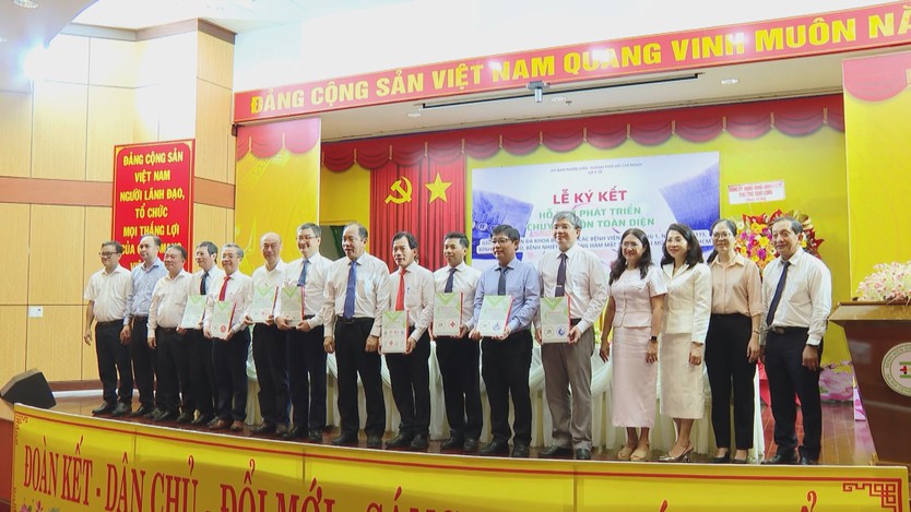 Bệnh viện Đa khoa Bà Rịa ký kết hợp tác hỗ trợ phát triển toàn diện với 7 bệnh viện tuyến cuối TP. Hồ Chí Minh - Ảnh 2.
