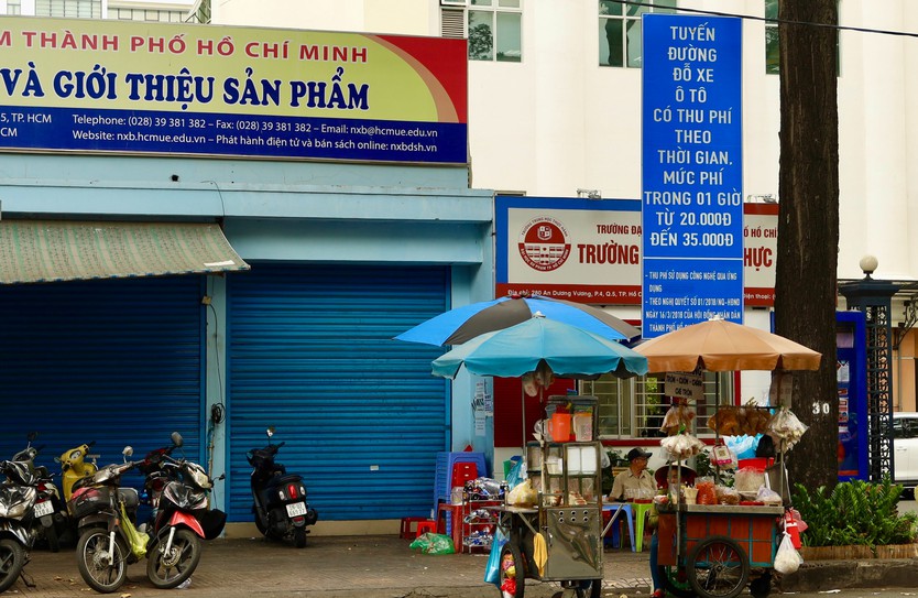 Số hóa quản lý vỉa hè, lòng đường - Ảnh 1.