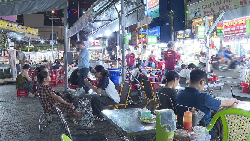 TP. Hồ Chí Minh nỗ lực cân bằng giữa quản lý đô thị và sinh kế người dân- Ảnh 4.