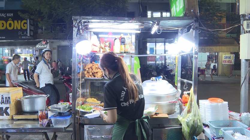 TP. Hồ Chí Minh nỗ lực cân bằng giữa quản lý đô thị và sinh kế người dân- Ảnh 3.