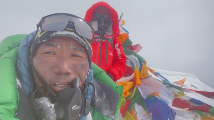 Người 32 lần chinh phục "nóc nhà thế giới" Everest - Ảnh 1.