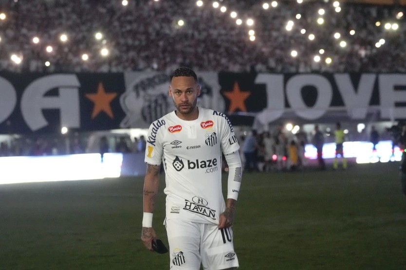 Neymar góp mặt trong đội hình Brazil dự World Cup 2026 - Ảnh 4.