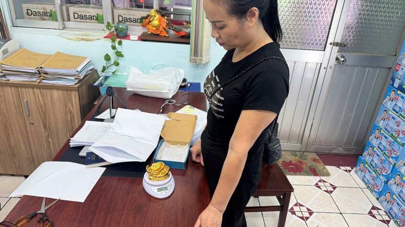 TP. Hồ Chí Minh: Khởi tố đường dây buôn lậu vàng 9999 qua biên giới, thu lợi hàng chục tỷ đồng - Ảnh 6.