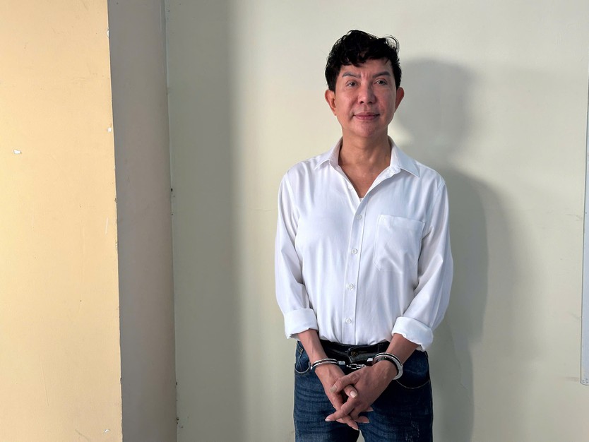 Khởi tố, tạm giam ca sĩ Long Nhật, ca sĩ Sơn Ngọc Minh cùng 69 đối tượng vì liên quan ma túy- Ảnh 2.
