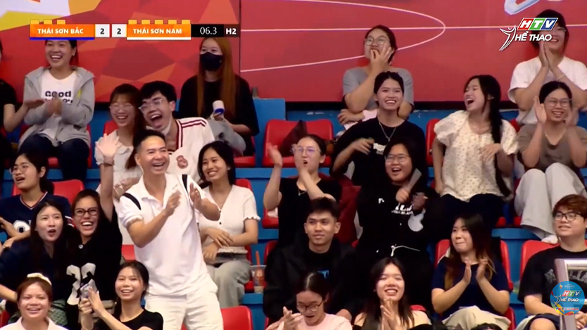 Thái Sơn Bắc và Thái Sơn Nam hòa nghẹt thở ở vòng 3 Futsal Vô địch quốc gia - Ảnh 1.
