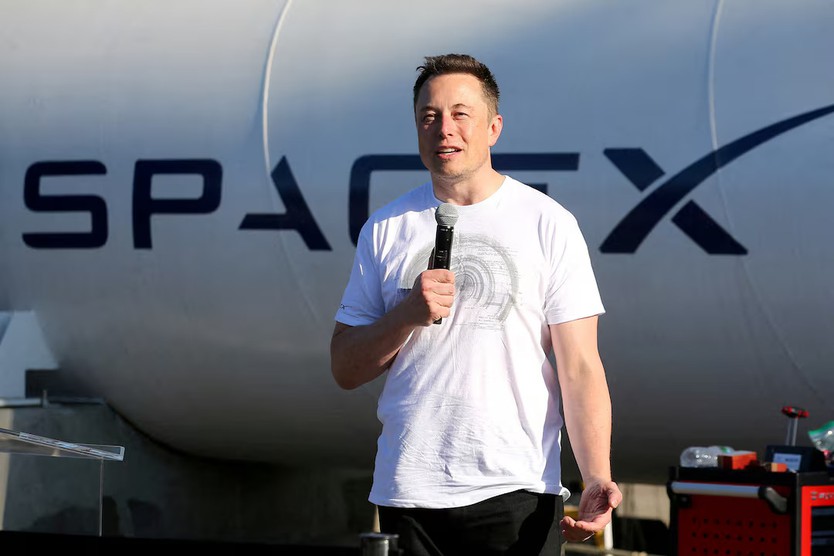 Tập đoàn SpaceX của Elon Musk chính thức nộp hồ sơ IPO lên sàn Nasdaq - Ảnh 2.