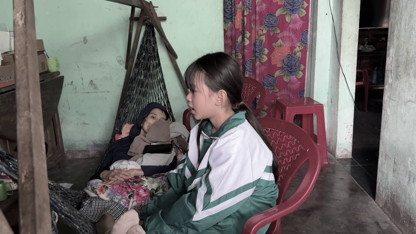 Mái ấm gia đình Việt: Bé gái bật khóc nhớ mẹ khiến GiGi Hương Giang nghẹn ngào- Ảnh 6.