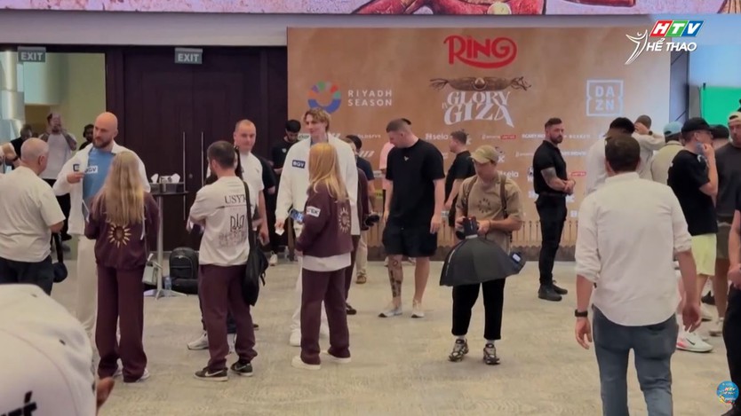 Usyk và Verhoeven sẵn sàng cho màn so tài tại Ai Cập - Ảnh 2.