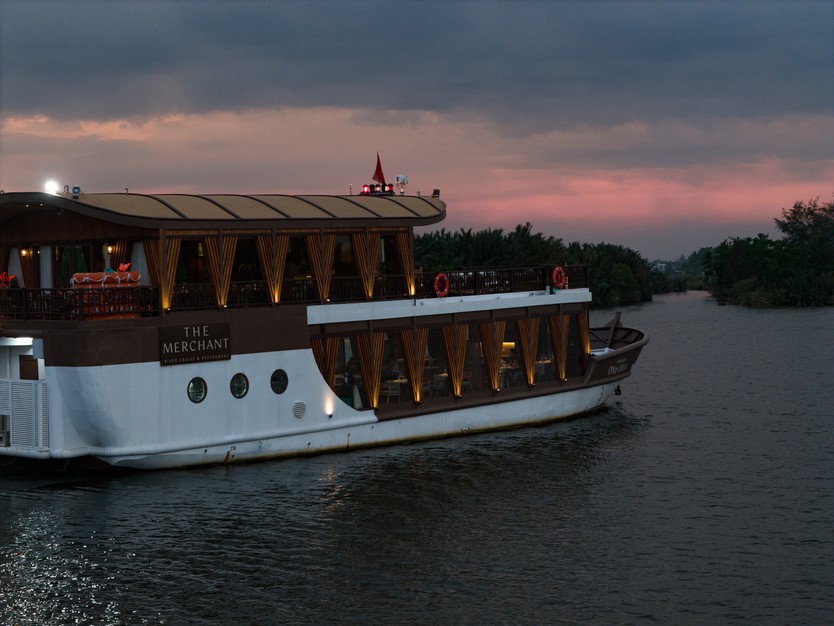 Du thuyền sông The Merchant chính thức khởi hành: Mang trải nghiệm ẩm thực sang trọng lên sông Thu Bồn - Ảnh 6.
