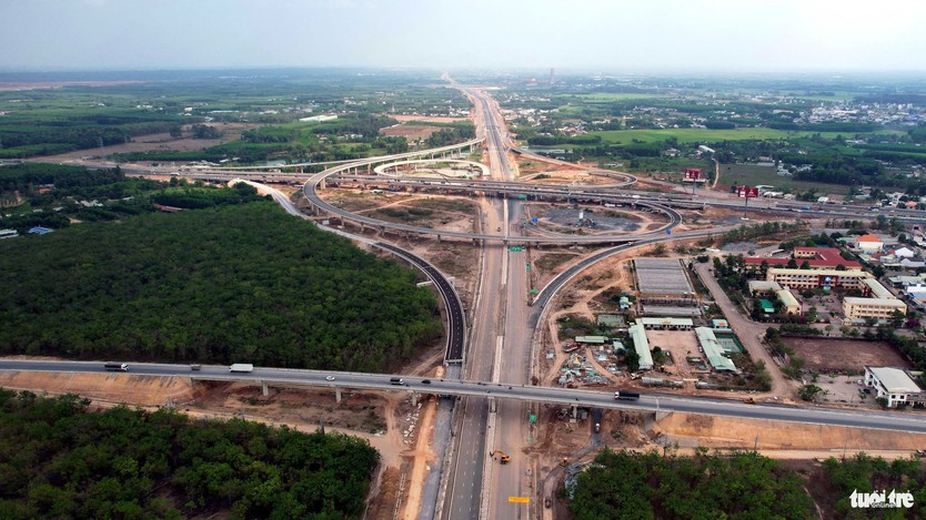 cao tốc - Ảnh 1.