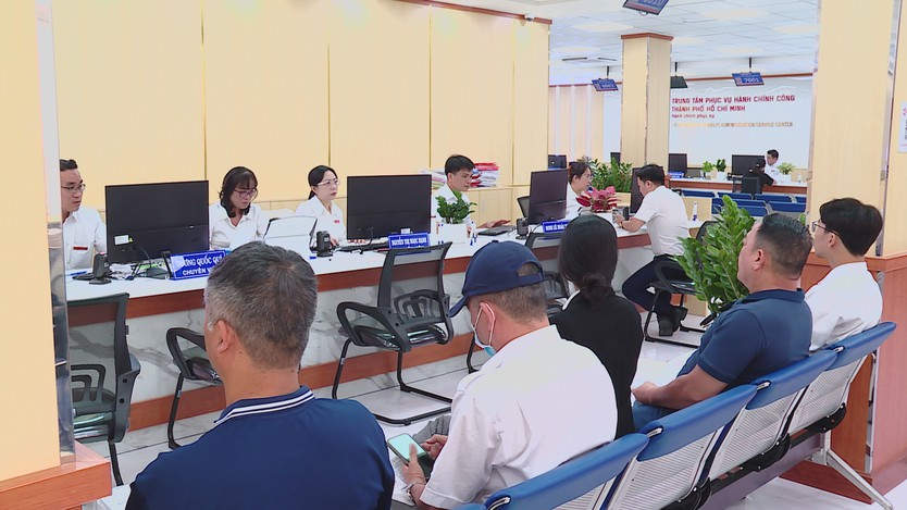 TP. Hồ Chí Minh quyết tâm loại bỏ 100% điều kiện kinh doanh không cần thiết - Ảnh 2.