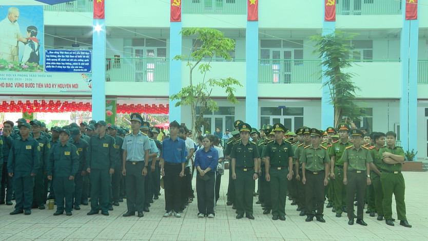 Hơn 1.100 người tham gia “Ngày Chủ nhật xanh” lần thứ 166 tại phường Bình Hưng Hòa - Ảnh 5.