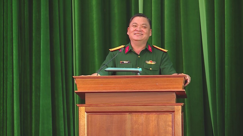 Hội đồng Nghĩa vụ quân sự TP. Hồ Chí Minh thăm, động viên chiến sĩ mới tại Vùng 4 Hải quân - Ảnh 2.