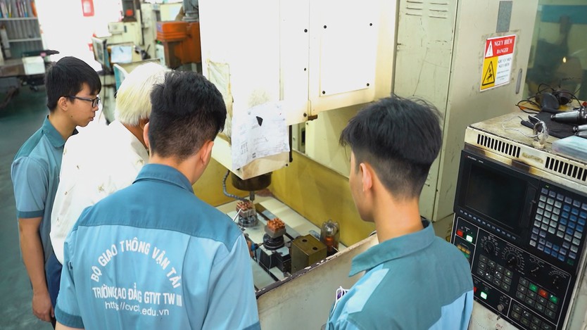 Làm chủ công nghệ chiến lược: Bài toán từ sản phẩm mẫu đến thương mại hóa - Ảnh 2.