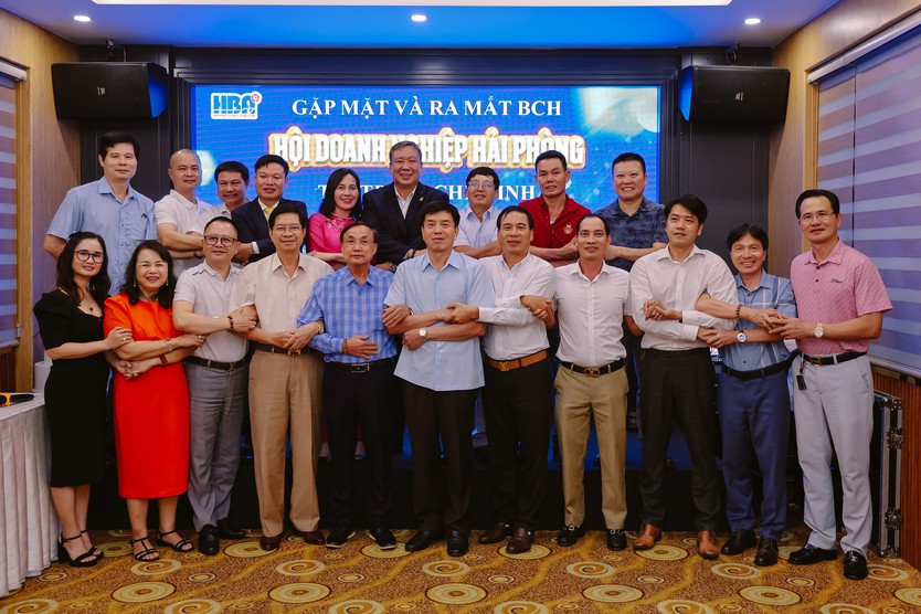 Ra mắt Ban Chấp hành Hội Doanh Nghiệp Hải Phòng tại TP. Hồ Chí Minh - Ảnh 3.