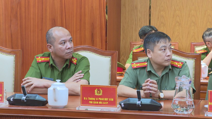 TP. Hồ Chí Minh biểu dương các đơn vị xuất sắc trong đấu tranh phòng, chống tội phạm - Ảnh 3.