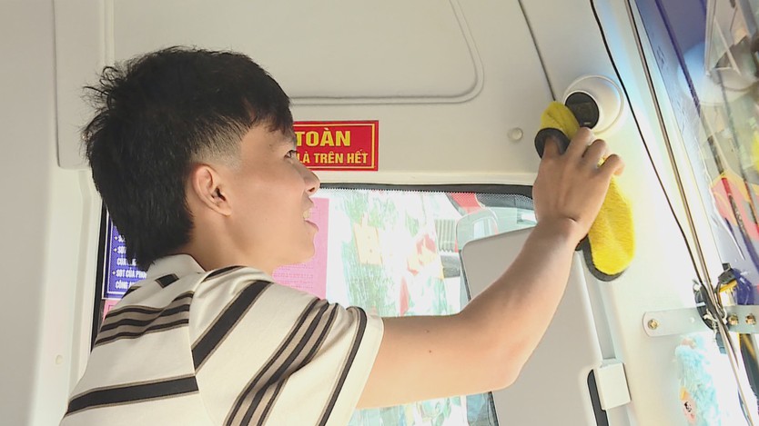 Từ 1/7/2026, xe khách phải lắp camera giám sát khoang hành khách - Ảnh 1.