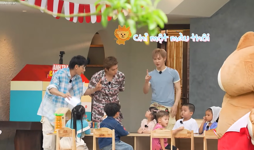 Anh trai và Cái đuôi nhỏ: Ngày đầu "vỡ trận" của các anh trai khi chăm em bé - Ảnh 8.