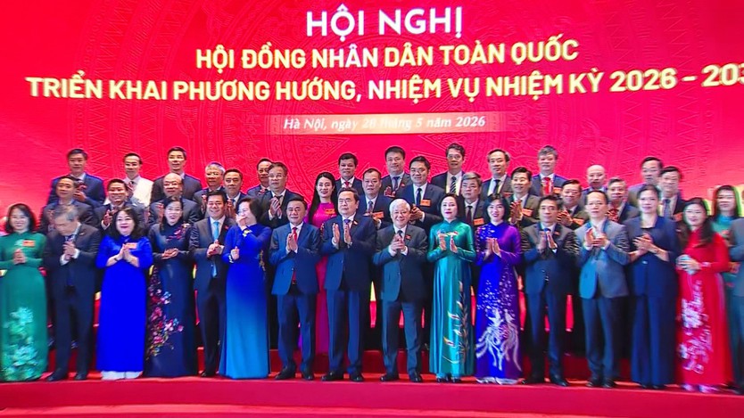 Định hướng nâng cao hiệu quả hoạt động Hội đồng nhân dân nhiệm kỳ mới - Ảnh 3.