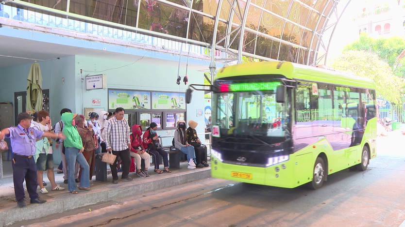 TP. Hồ Chí Minh tăng tốc “xanh hóa” xe buýt công cộng - Ảnh 4.