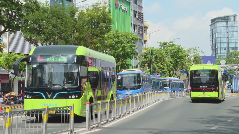 TP. Hồ Chí Minh tăng tốc “xanh hóa” xe buýt công cộng - Ảnh 5.