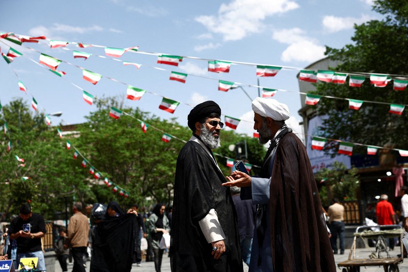 Hé lộ nội dung đề xuất của Iran mà Tổng thống Mỹ bác bỏ - Ảnh 1.