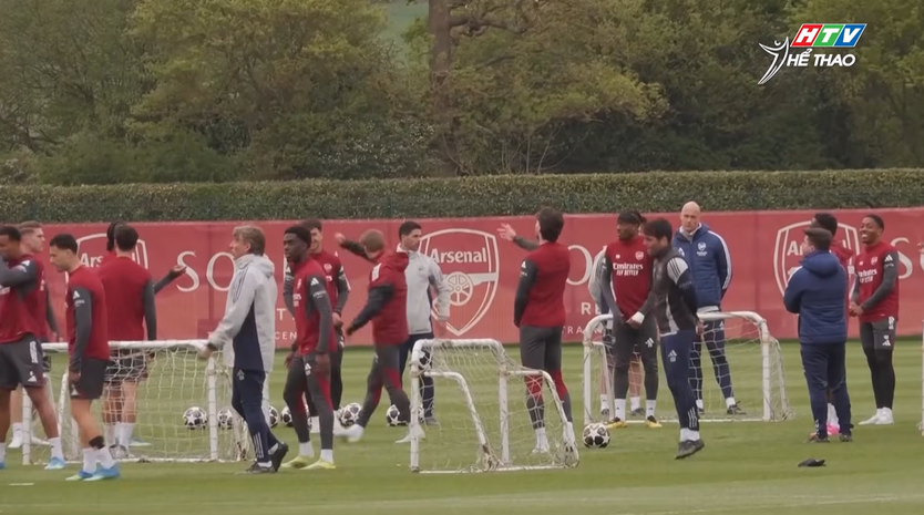 Arsenal thắng Fulham, khẳng định quyết tâm trong cuộc đua vô địch- Ảnh 3.