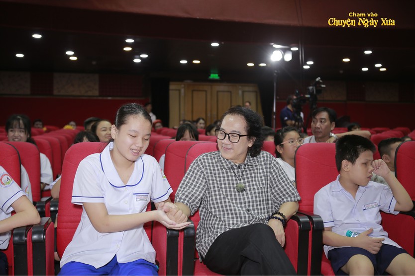 Lần đầu tiên, HTV ra mắt 5 tập “Chuyện Ngày Xưa” phiên bản nâng cấp dành riêng cho các em khiếm thị - Ảnh 20.
