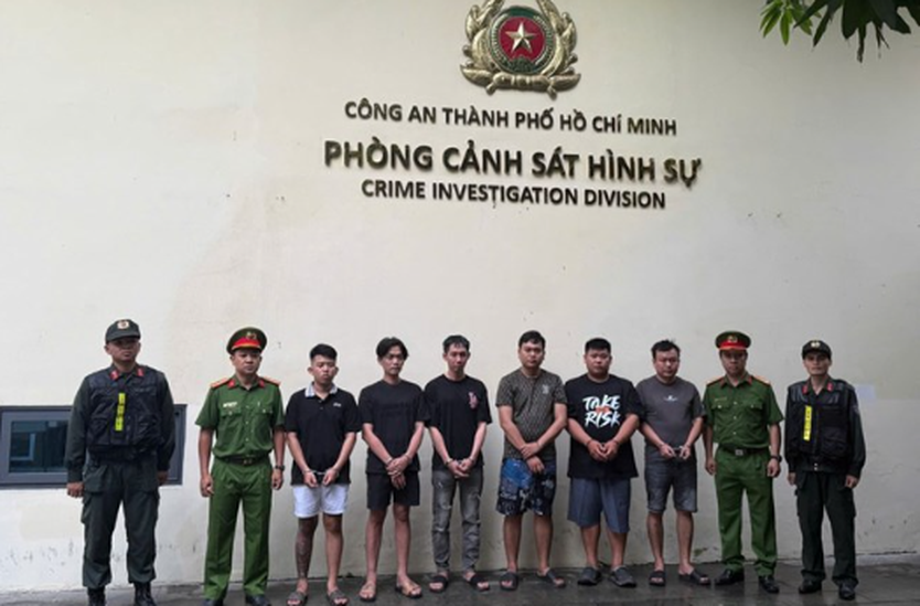 Vụ cướp tiệm vàng ở TP. Hồ Chí Minh: Công an thông tin danh tính 6 đối tượng bị bắt - Ảnh 1.