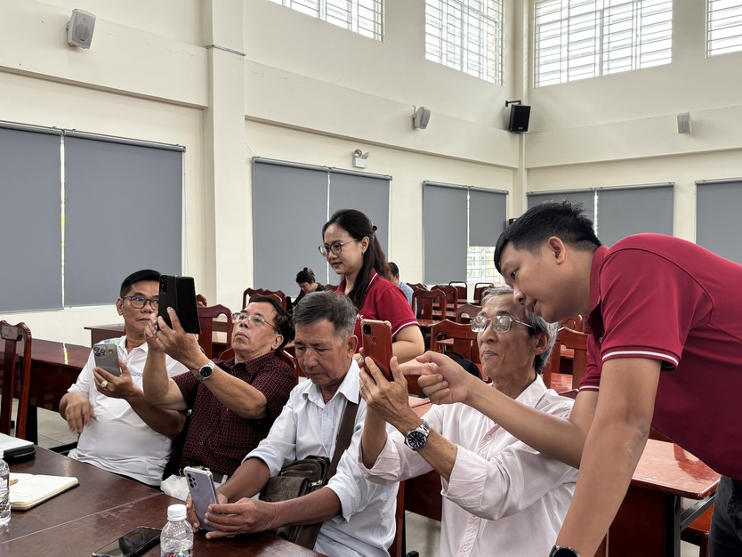 Phường Thủ Đức nâng cao năng lực truyền thông số và ứng dụng A.I. cho đội ngũ cơ sở - Ảnh 6.