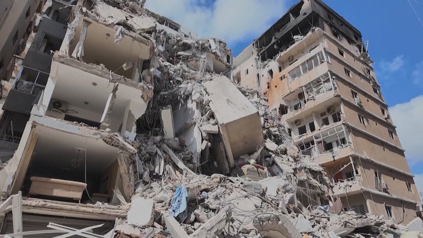 Israel liên tục không kích khắp Lebanon - Ảnh 2.
