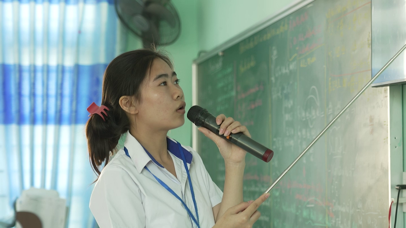 Mái ấm gia đình Việt: Cẩm Uyên tự trách vì chưa kịp lớn để chữa bệnh cho mẹ - Ảnh 3.