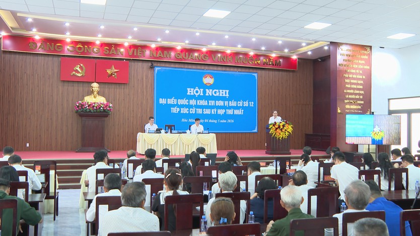 Chủ tịch Quốc hội Trần Thanh Mẫn tiếp xúc cử tri tại TP. Hồ Chí Minh - Ảnh 1.