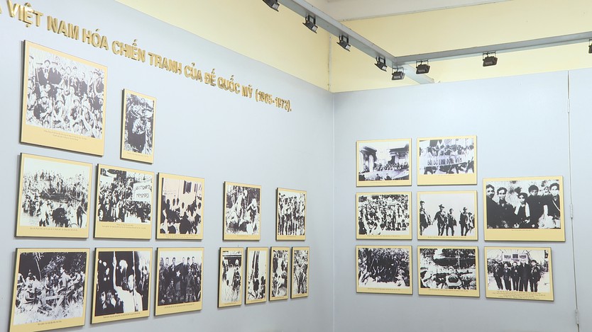 Chủ tịch Quốc hội Trần Thanh Mẫn dâng hương tại Di tích lịch sử văn hóa quốc gia Dinh quận Hóc Môn - Ảnh 5.