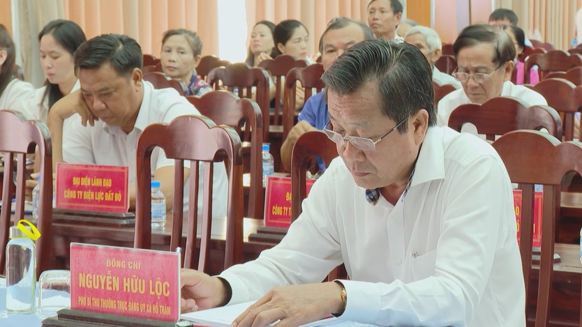 Đại biểu Quốc hội TP. Hồ Chí Minh tiếp xúc cử tri Hồ Tràm: Nhiều kiến nghị về an sinh, giáo dục và y tế- Ảnh 3.