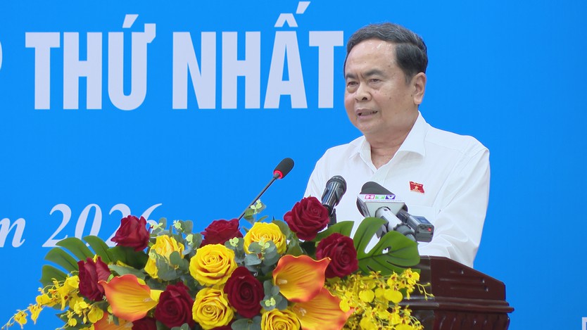 Chủ tịch Quốc hội tiếp xúc cử tri Hóc Môn – Củ Chi: Nhiều kiến nghị sát thực tiễn, ưu tiên an sinh và phát triển đô thị- Ảnh 3.