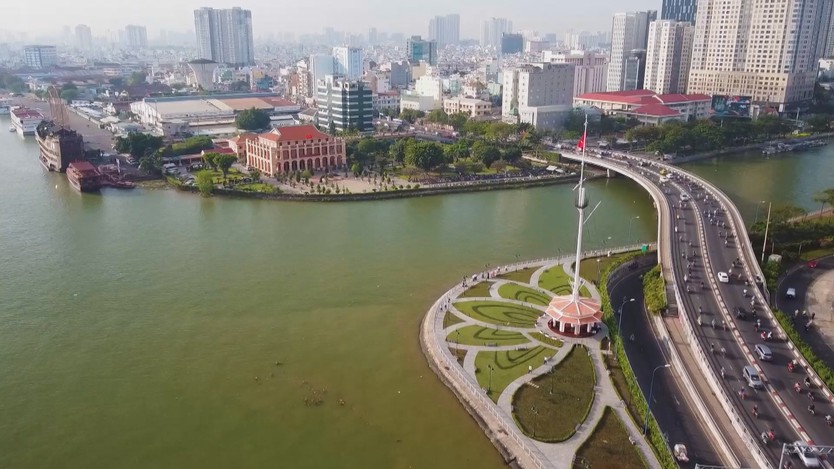 TP. Hồ Chí Minh: Du lịch đường sông cần sự đổi mới- Ảnh 2.