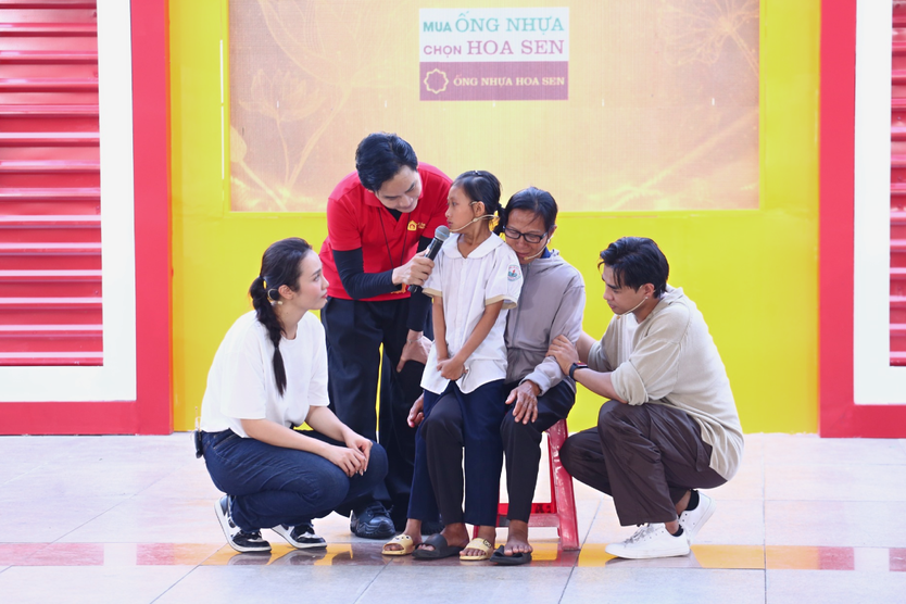 Mái ấm gia đình Việt: Cha mẹ ly hôn, Bích Phương lặng lẽ trưởng thành, chưa từng oán trách  - Ảnh 12.