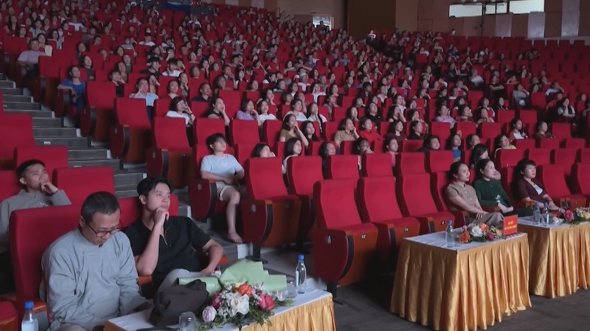 Khi phim ảnh với đề tài lịch sử trở thành "bom tấn" phòng vé - Ảnh 1.
