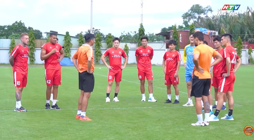 CLB Công an TP. Hồ Chí Minh chia tay HLV Lê Huỳnh Đức - Ảnh 4.