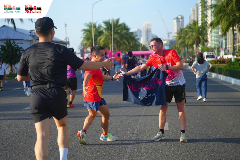 Hơn 90 quốc gia hội tụ tại giải IRONMAN 70.3 tổ chức ở Đà Nẵng - Ảnh 6.