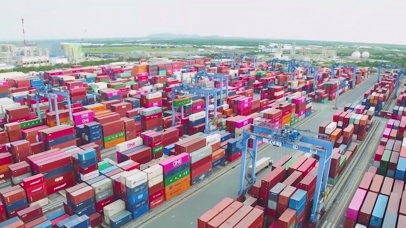 Vươn khơi - Ngày 8/5/2026 | Việt Nam hướng tới trở thành trung tâm logistics khu vực - Ảnh 1.