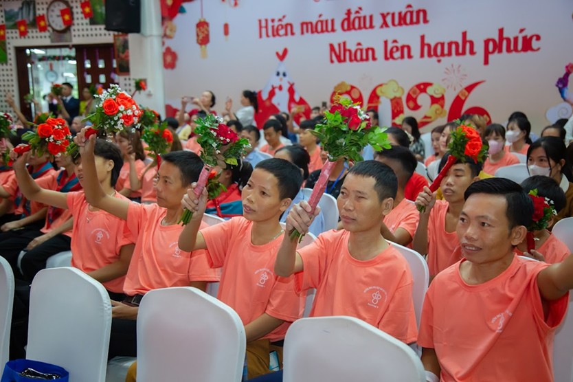 Khoảng 14 triệu người Việt Nam mang gene tan máu bẩm sinh mà không biết - Ảnh 1.