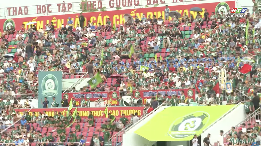 Trường Tươi Đồng Nai lần đầu tiên giành vé thăng hạng V-League - Ảnh 1.
