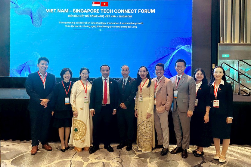 Trường Đại học Văn Lang và Đại học Quốc gia Singapore (NUS) ký kết hợp tác nâng tầm hệ sinh thái đổi mới sáng tạo và khởi nghiệp. - Ảnh 4.